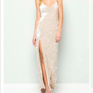 Makers of dreams Crushed velvet high slit dress